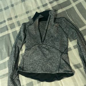 Lululemon long sleeve top